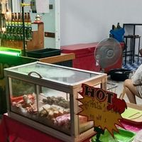 ร้านลูกชิ้นทอดข้างร้านเจมหมูทะ