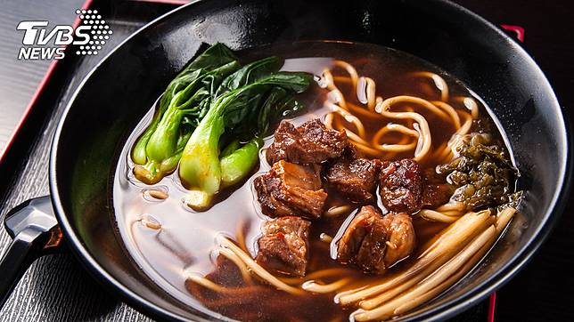 牛肉麵店老闆分享暖心的故事。示意圖／TVBS
