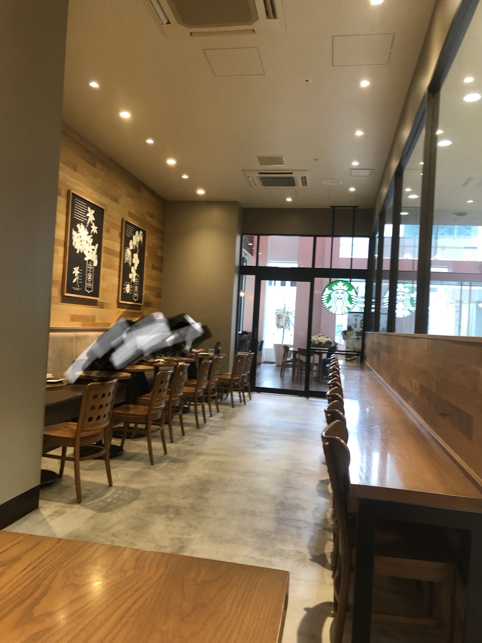 口コミの詳細 スターバックスコーヒー 横浜ベイクォーター店 金港町 カフェ By Line Place