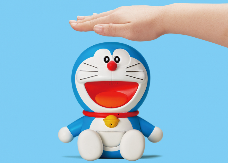 プログラミングやおしゃべりok コミュニケーションロボット キミだけのともだち ドラえもん With U Dime