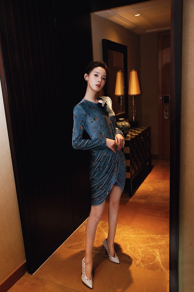 陸劇隱藏版「美腿女神」3：陳瑤《穿盔甲的少女》、《無心法師》