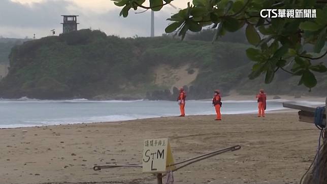 風雨漸強！ 恆春海邊掀2米浪 南灣插紅旗警戒 華視新聞 Line Today 0328