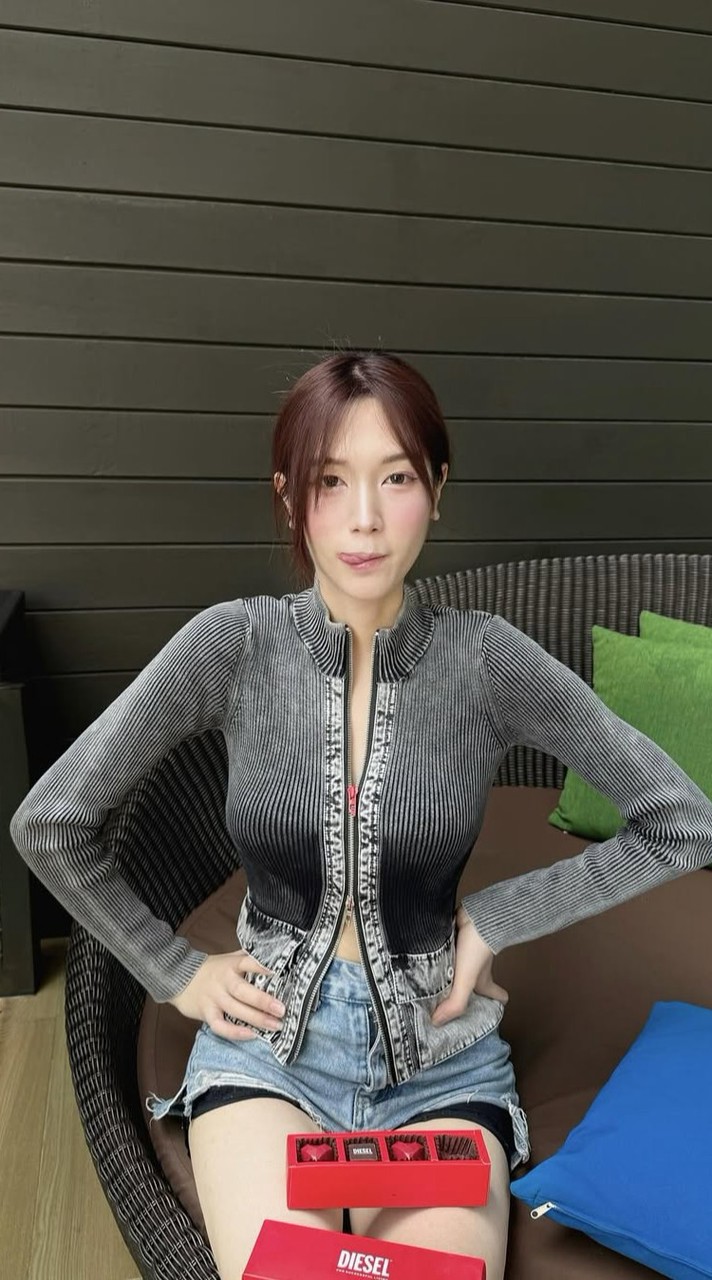 泰國18+成人交流群組／頻道  專門提供在泰國約見女生的服務，可外出見面／到府服務,也可前往泰國各地