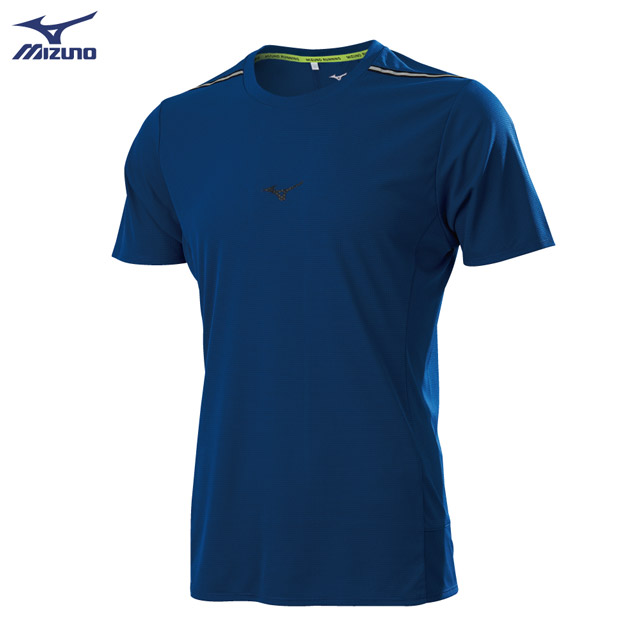 吸汗快乾材質。剪接透氣網布設計。前胸炫彩網布設計。兩間反光織帶設計。後領反光圈。