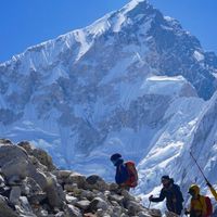 樂登山
