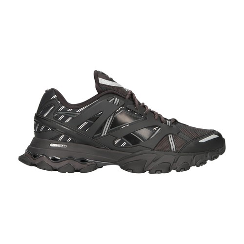 DMX6 men's sneakers from the famous Reebok brand are ultra-light, breathable and extremely comfortab