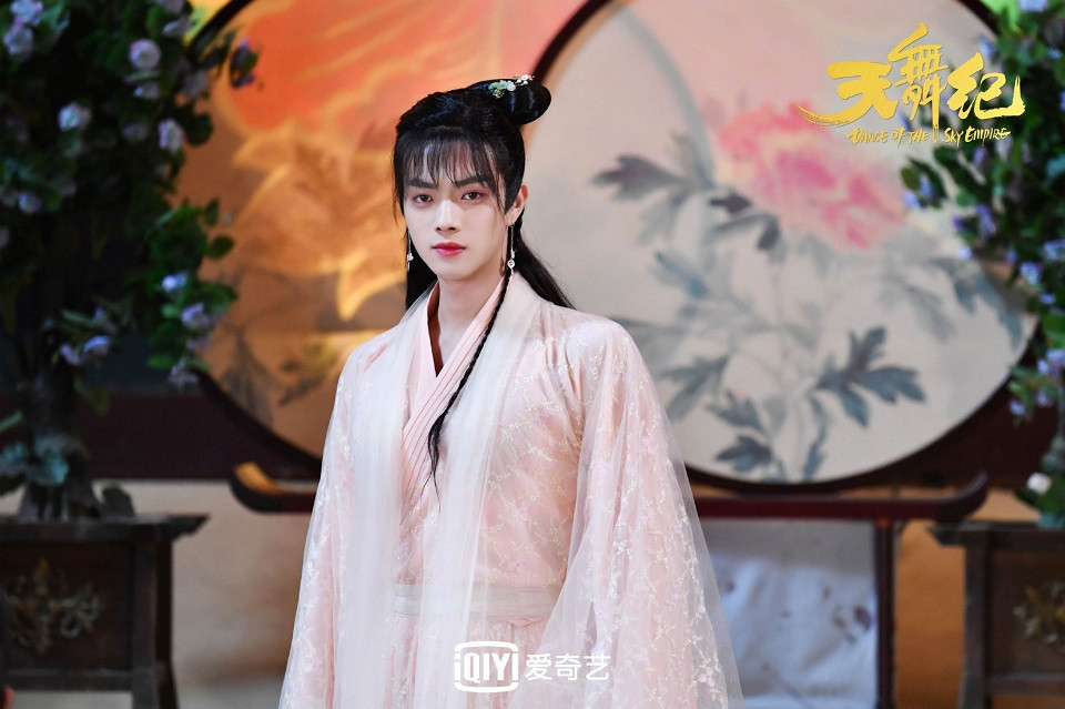 許凱的古裝角色1：《天舞紀》李玄