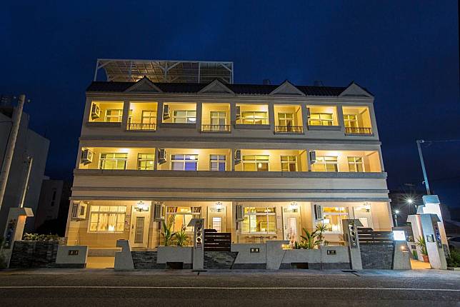 ▲大方小正的夜晚，相當溫馨（圖／大方小正）