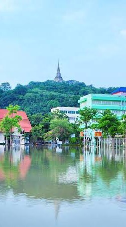โรงเรียนพรหมานุสรณ์ฯ[พ.บ.]