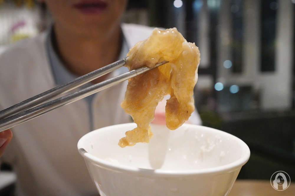 高雄.美食 牛老大涮牛肉二店食記，產地直送溫體牛就是威！鮮甜嫩掛保證，美味湯頭喝到見鍋底