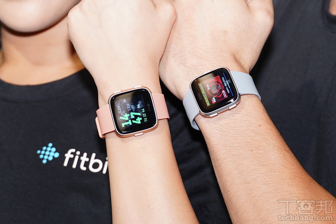 加入 Fitbit Pay 行動支付、更平價輕巧，Fitbit 在台推出 Versa 運動智慧錶