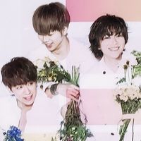 NEWS大好きな人‪💜💛💚‬