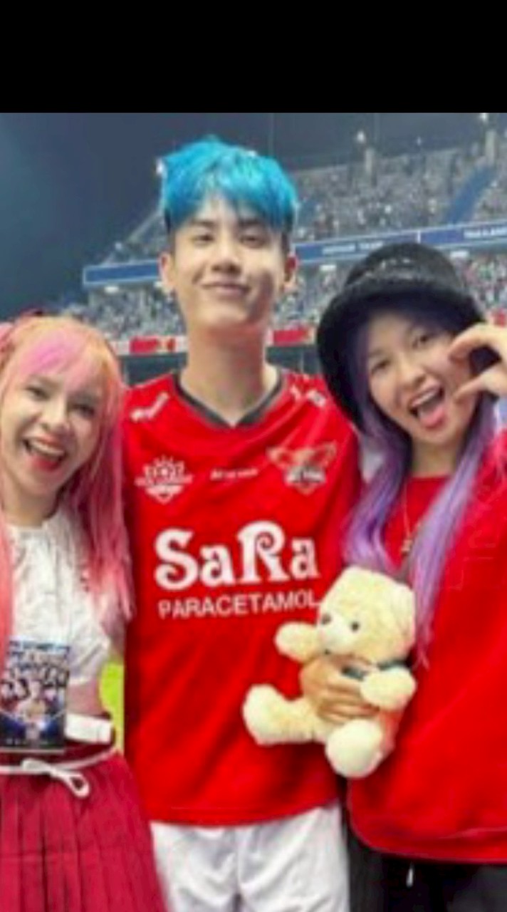 ❤️🩷ครอบครัว(fc)ไฮเอ็น💛💜