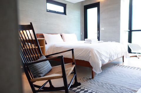 宜蘭包棟民宿10間推薦！坐擁整片稻田美景、無敵落地窗、樹林間開泳池趴⋯兩天一夜小旅行就選這