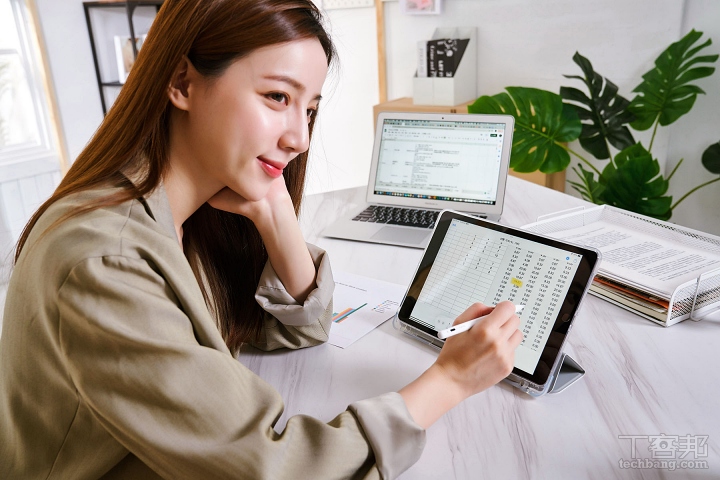 最適合搭配 iPad 的手寫筆：NovaPlus Pencil A7 動手玩，支援藍牙、流暢書寫、繪圖傾角感應