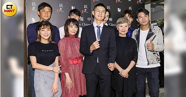 熊熊爆「一邊卵巢黑掉」！崩潰問醫生：要拿掉嗎