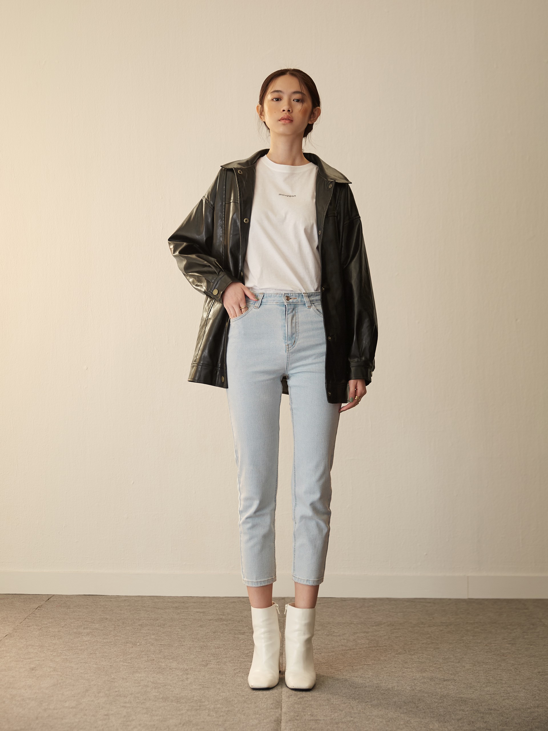 中高腰設計、舒適牛仔面料