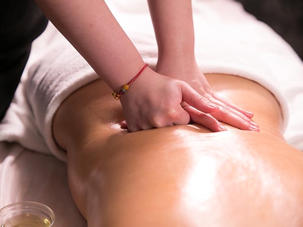 美麗加~(北部)150分鐘暖薑燃脂減吋舒壓SPA+雷礦石爆汗甩脂岩盤浴(1張入)【D201911】※限宅配／無貨到付款，還有更多的日韓美妝、海外保養品、零食都在小三美日，現在購買立即出貨給您。