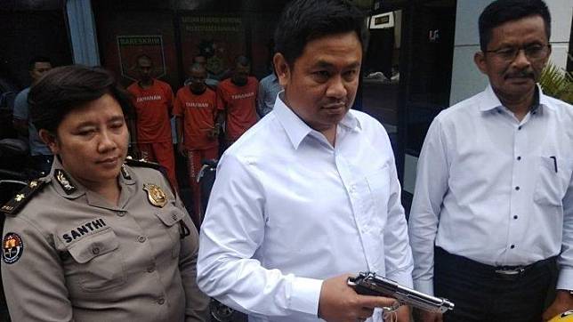 Menyamar Jadi Penjual Bakso Hingga Hansip, Beginilah Perjuangan Tri, Perwira Polisi Bandung Dalam Mengungkap Kasus