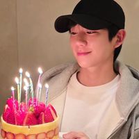 陪海寅度過每一個生日🍰