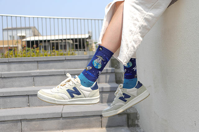 男神彭于晏也在穿！5個時尚穿搭「襪子品牌」推薦，腳下造型是決勝關鍵！