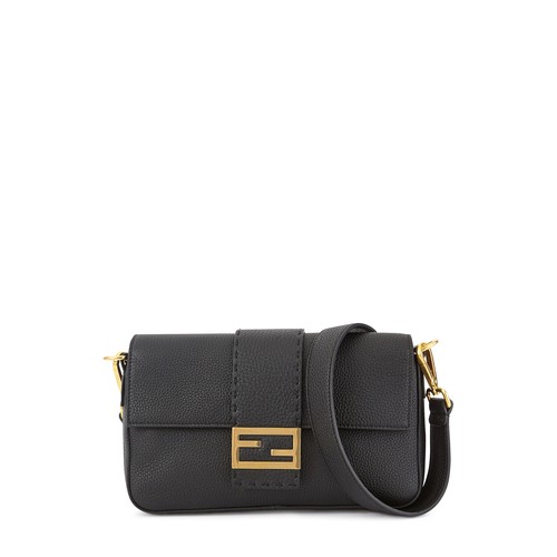 This Baguette cross-body bag comes from the House of Fendi. Its classic design is complemented by a 