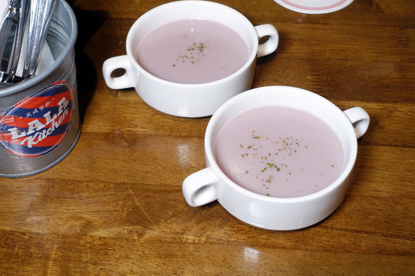 新竹東區竹科人及交大學生聚餐約會美式餐廳，LALA Kitchen新美式餐廳新竹科園店，餐點份量多楓糖鬆餅炸雞超好吃(含LALA Kitchen菜單) 