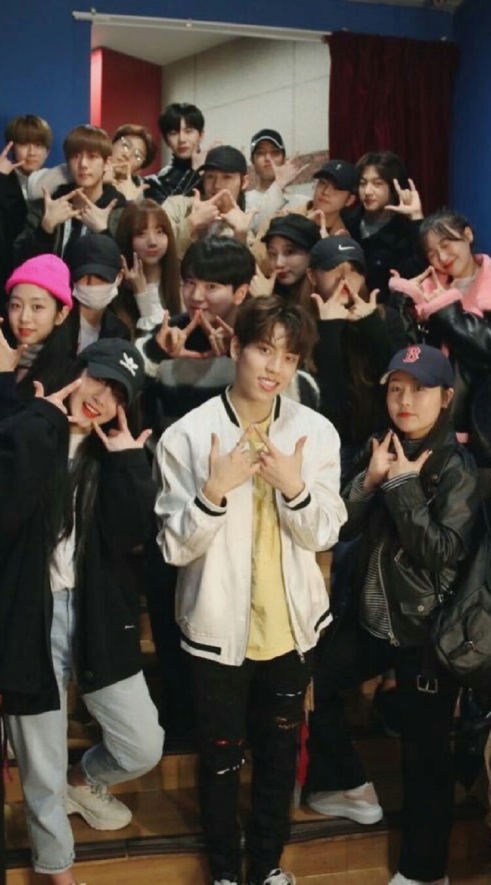 Woollim Family