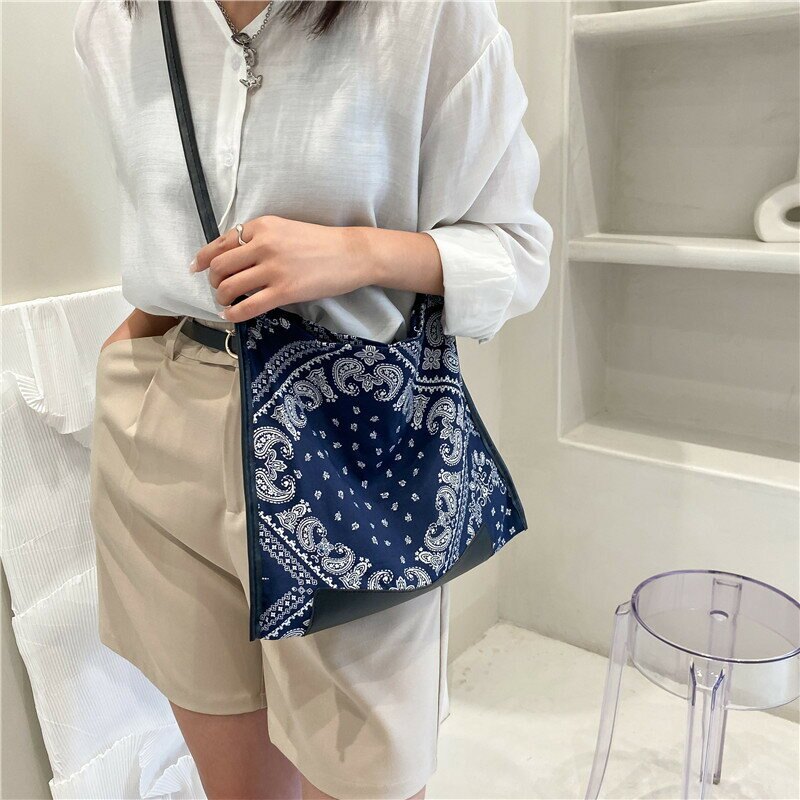 學生文藝印花布包簡約花紋購物袋復古單肩度假風女包民族風帆布包