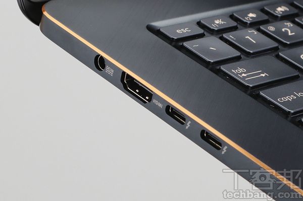 Asus ZenBook Pro 15 UX580－ 雙螢幕筆電，效能看得見