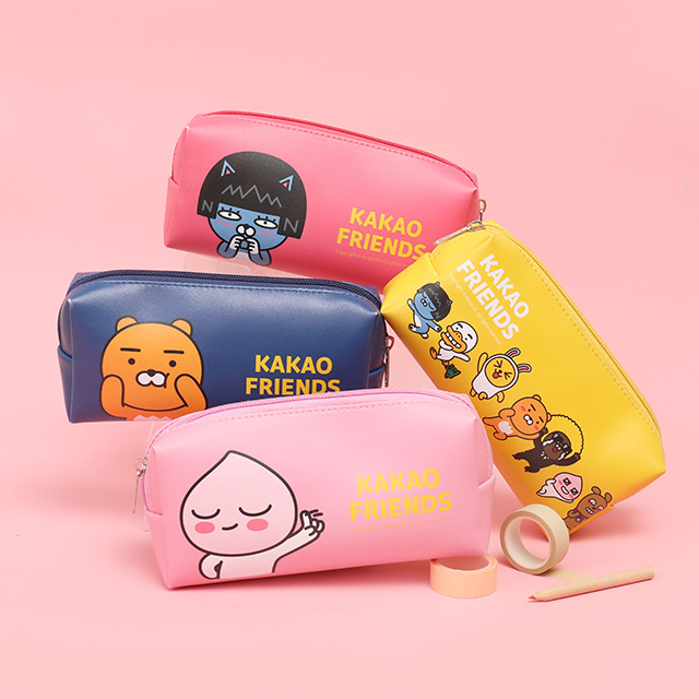 韓國超高人氣Kakao Friends正式登陸台灣! 台灣限定版，正版授權商品。-採用PU材質，重量輕巧，攜帶便利，耐髒好清洗-大容量設計，可收納各種文具和隨身小物，滿足您的收納需求。