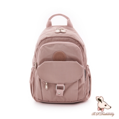 經典重現，素面典雅穿搭 防潑水升級、耐髒、耐磨 多層設計、材質升級無負擔 商品型號：B108-2C