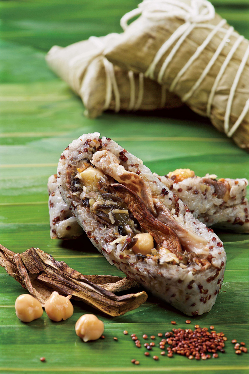 紅藜麥肝菌肥牛粽。(圖／台北神旺大飯店提供)