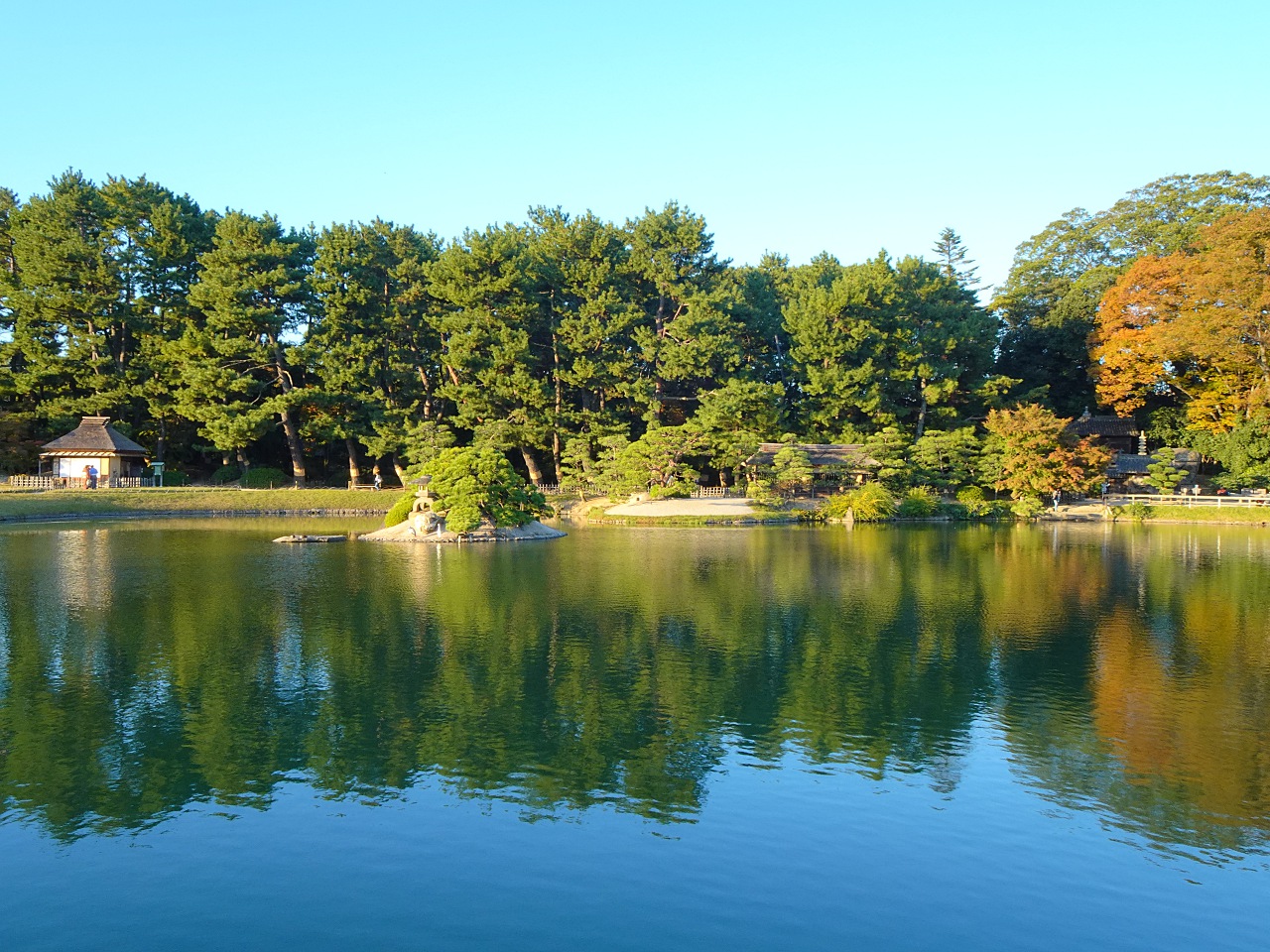 世界最輕巧，28 倍變焦的掌中長砲 Sony DSC-HX99 實拍評測