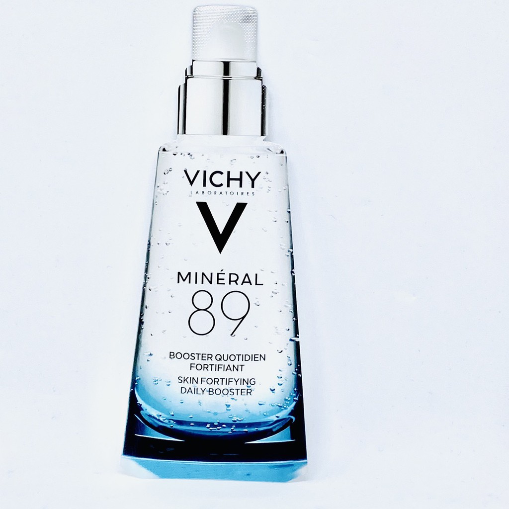 ☀️☀️89%火山礦物溫泉水+親膚高校玻尿酸☀️☀️有效增強肌膚抵抗力☀️☀️肌膚保濕含水量明顯改善☀️☀️超強滲透力直達肌底☀️☀️前導精華一滴即效 7天再現彈潤透亮☀️☀️臨床實證最佳滲透比例保濕