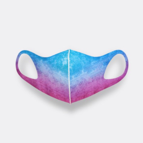 LEMASKA商品因常被韓國明星、偶像們穿戴而出名。經常能在韓劇、韓綜、演唱會上看到明星穿搭，口罩可水洗並重複使用，深受韓國人愛戴。[6大功能] UV 防紫外線抗菌防臭快乾V型剪裁[材質]ATB-UV