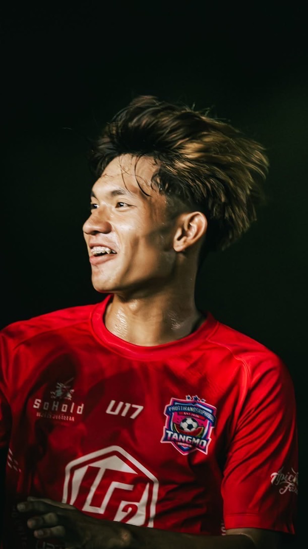ด้อมน้อง พี ชนสรณ์