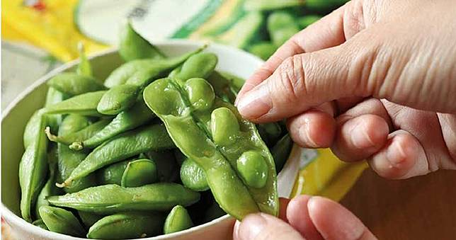 【塑毒致不孕2】吃下肚最要命  加工品果汁有疑慮