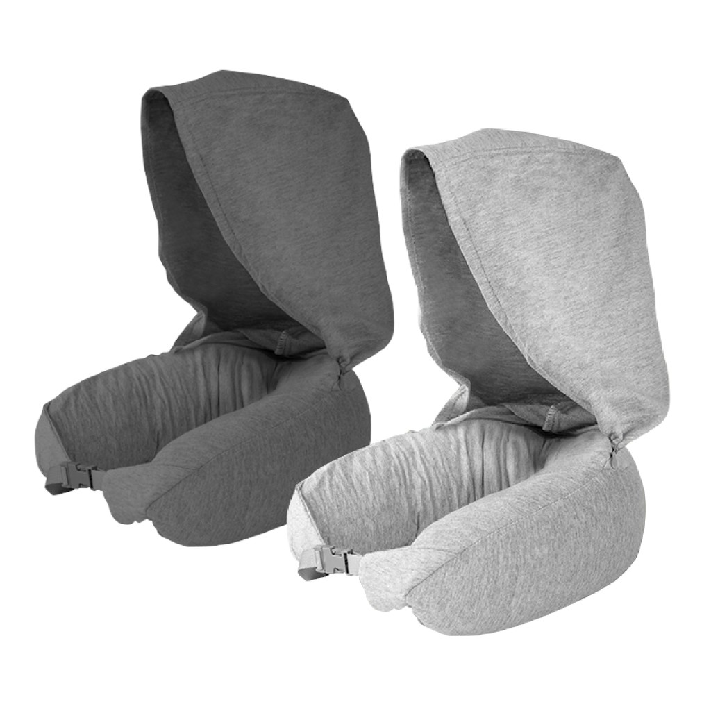 ✨連帽U型枕✨：這跟一般的頸枕有什麼不一樣勒？：就讓我來告訴你吧！質料舒服精選彈性針織面料 觸感柔軟 透氣吸汗貼和頸部微粒材質可以完全貼合頸部 讓你怎麼睡怎麼舒服外加帽子帽子外加設計 同時可以遮光 可