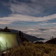 【山知識】登山露營時睡袋、睡墊怎麼挑？睡眠系統挑選