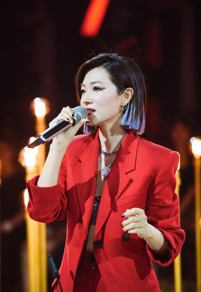 《乘風破浪的姐姐》精彩情史2：萬茜