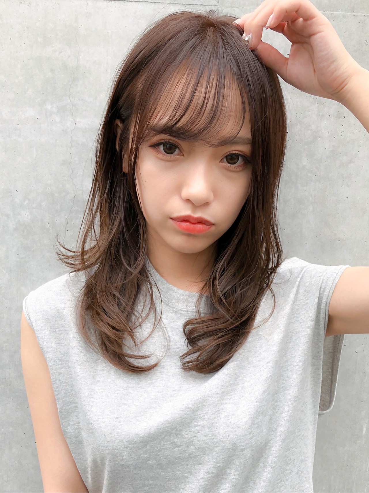 顔型診断別に似合うスタイルを提案