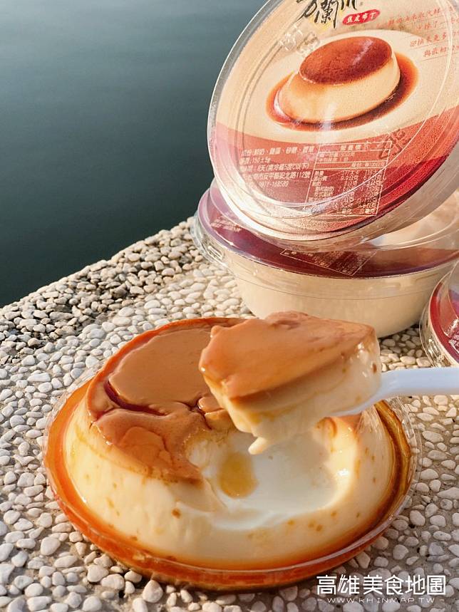 若在河堤邊吃東西，要記得把垃圾帶回家，並保持環境的乾淨整潔喔！