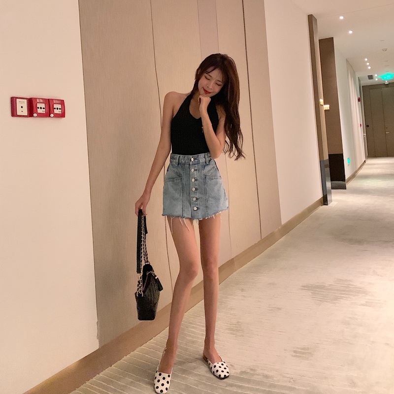 裙子 牛仔裙 a字裙 半身裙 chic 高腰裙 女生衣著 衣服 簡約 半身短裙 牛仔 顯瘦 時尚個性