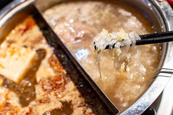 【台北美食】嗨蝦蝦吃到飽火鍋店-超過１００種不同食材、不同餐點無限量吃到飽的日式火鍋店