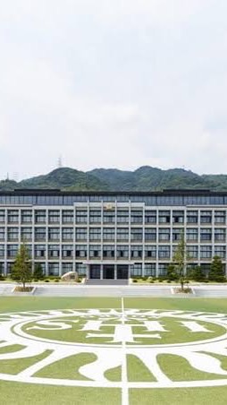 六甲学院　同窓会みたいにはなそ！