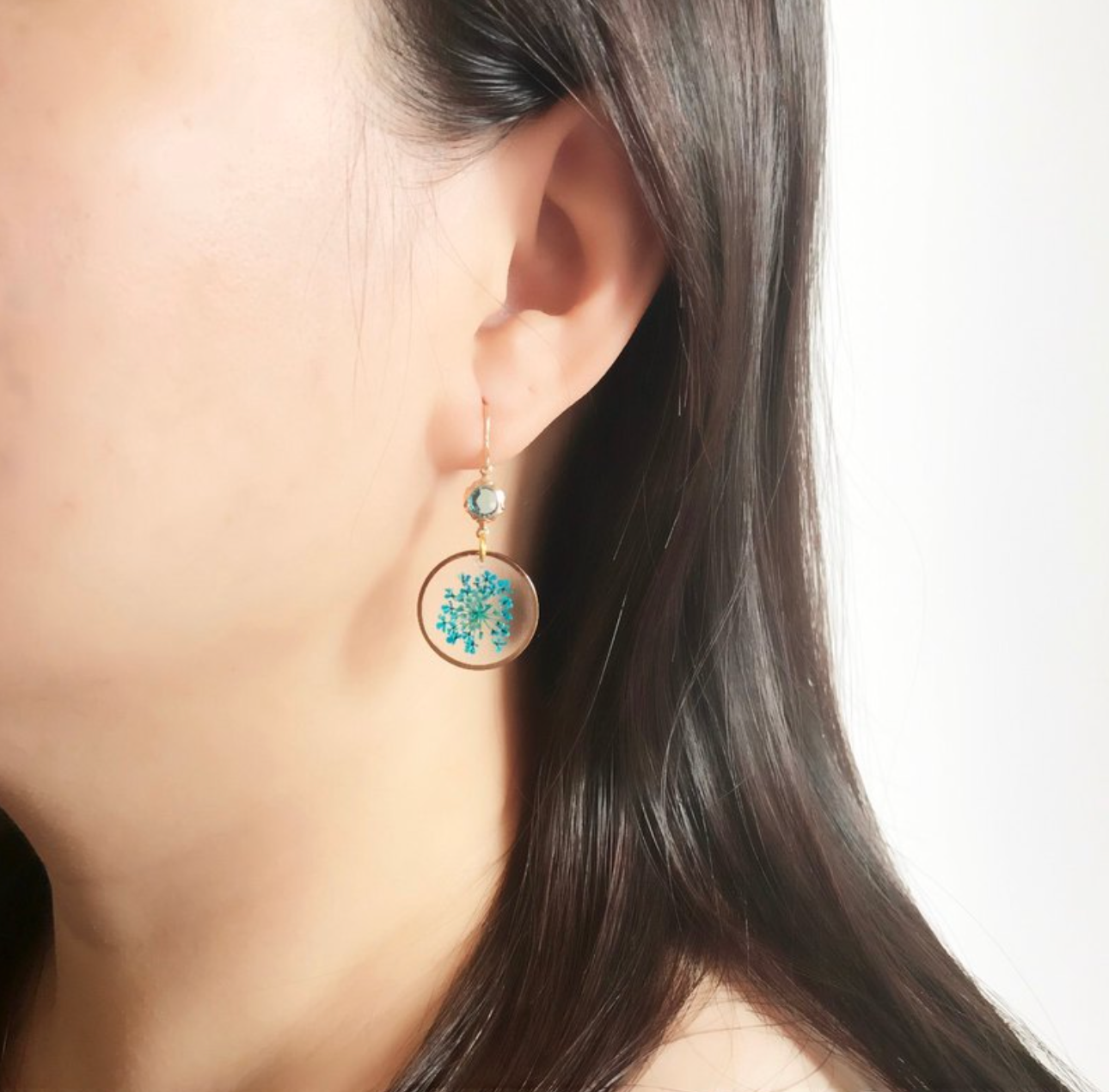 雙子座：花艾 真花藍色蕾絲花鋯石長耳環