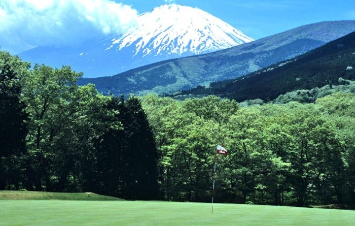 東名富士カントリークラブ　ゴルフ場　利用券　2枚