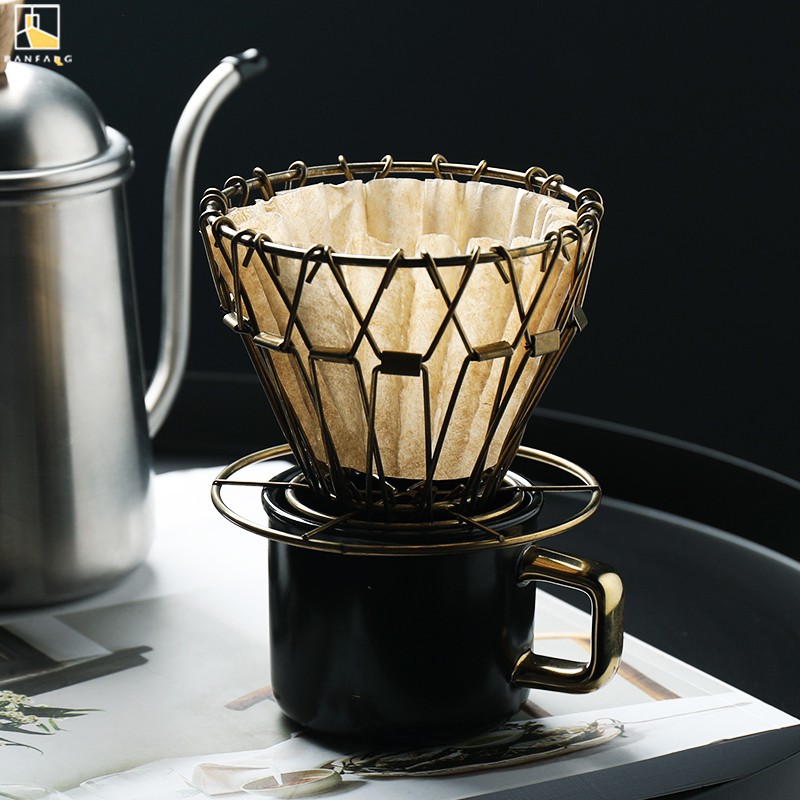 請搭配K02(185)蛋糕型濾紙使用。2.使用注意——K02為直徑為185mm的蛋糕形濾紙，適合製作1~4人份咖啡。3.獨立包裝——單品紙盒包裝，運輸途中更省心，送人自用都不錯。-----------