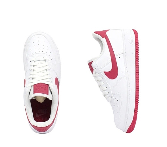 由於商品與門市同步販售，會有商品更新不及， 下標前請先詢問是否有現貨，確認後再進行購買，謝謝配合呦!